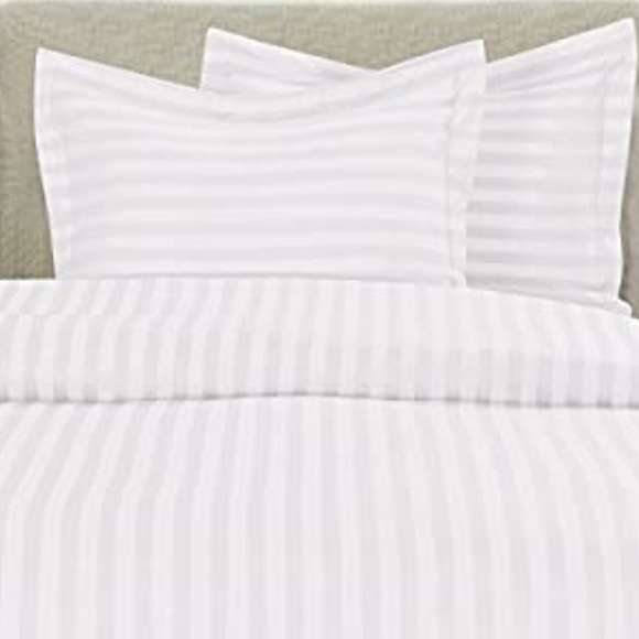 Duvet COVER Set WHITE Striped KING/Cal KING NEW